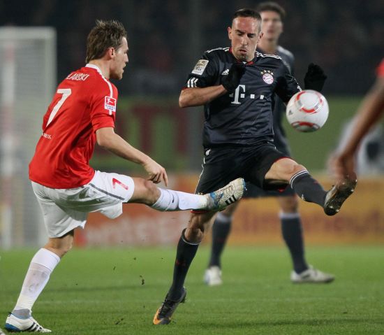 通过灵活的 通过灵活的